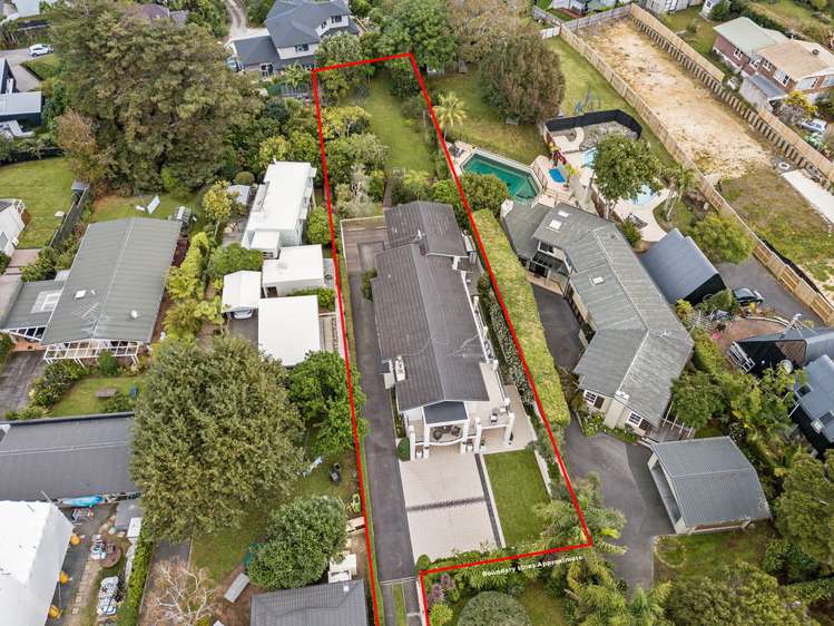 54a Marine Parade Mellons Bay_18