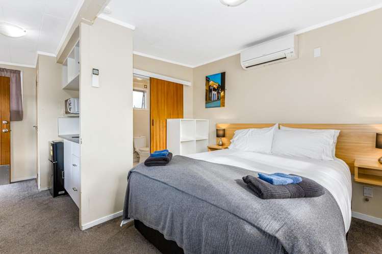 438 Fergusson Drive Upper Hutt_18