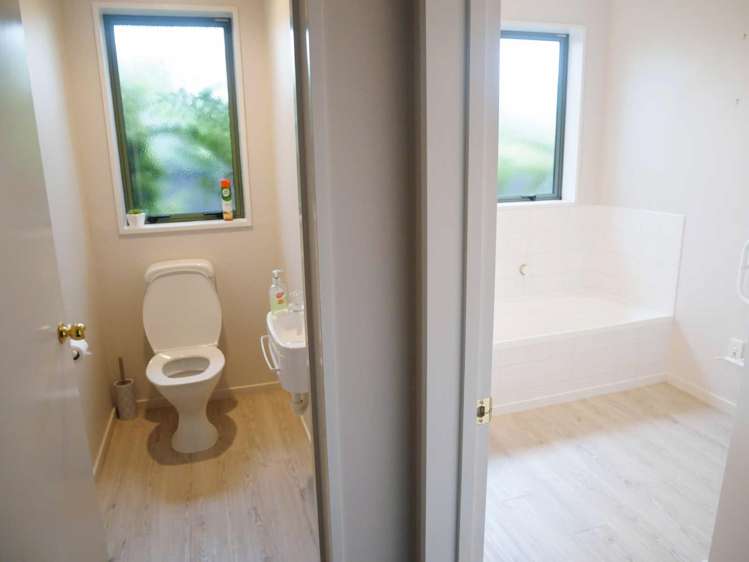 139 Kotuku Crescent Woolston_12