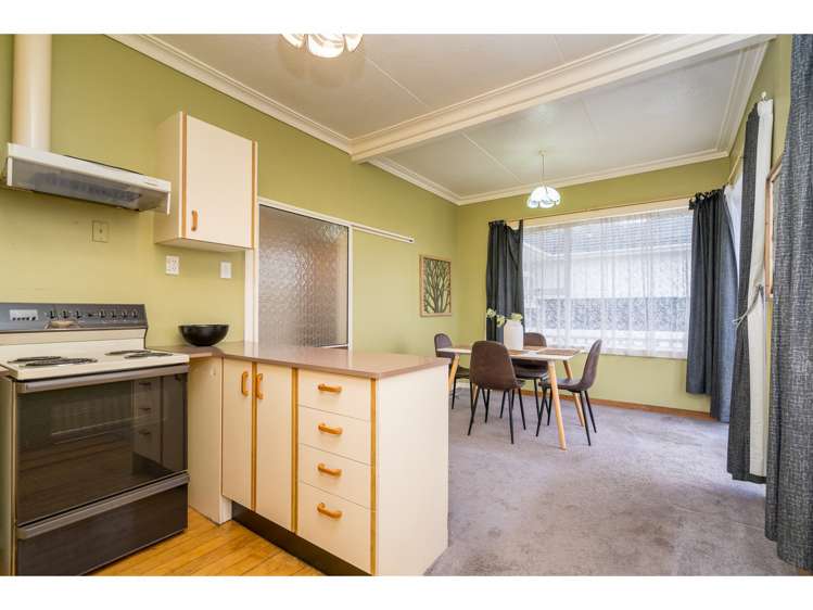 117 Riselaw Road Calton Hill_23