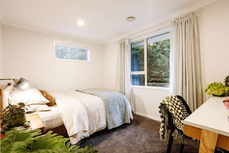 44 and 58 Hilton Road Highcliff_13