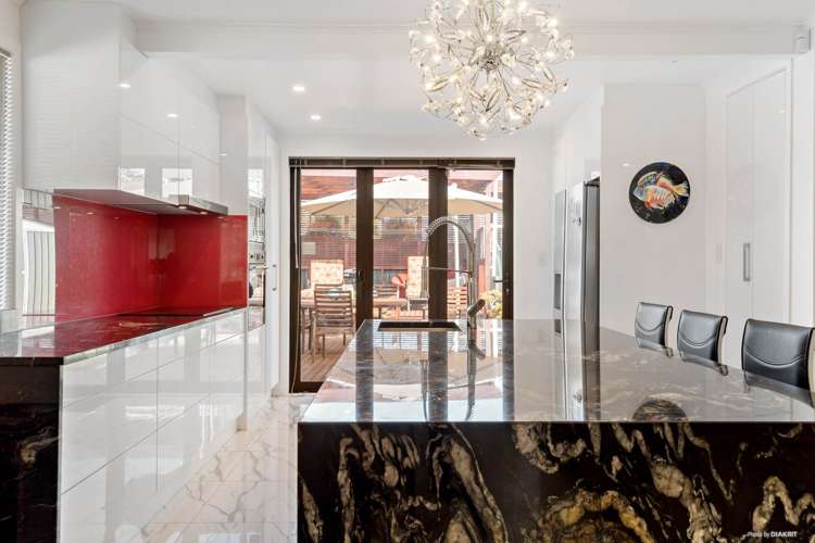 63 Sylvan Crescent Te Atatu South_13