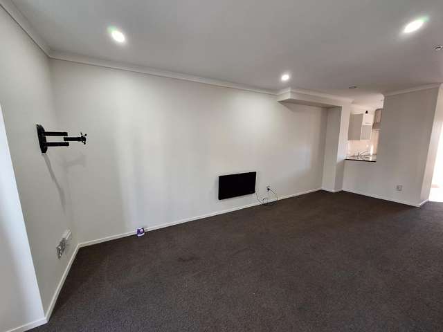 1/3 Wallson Crescent 1832_2