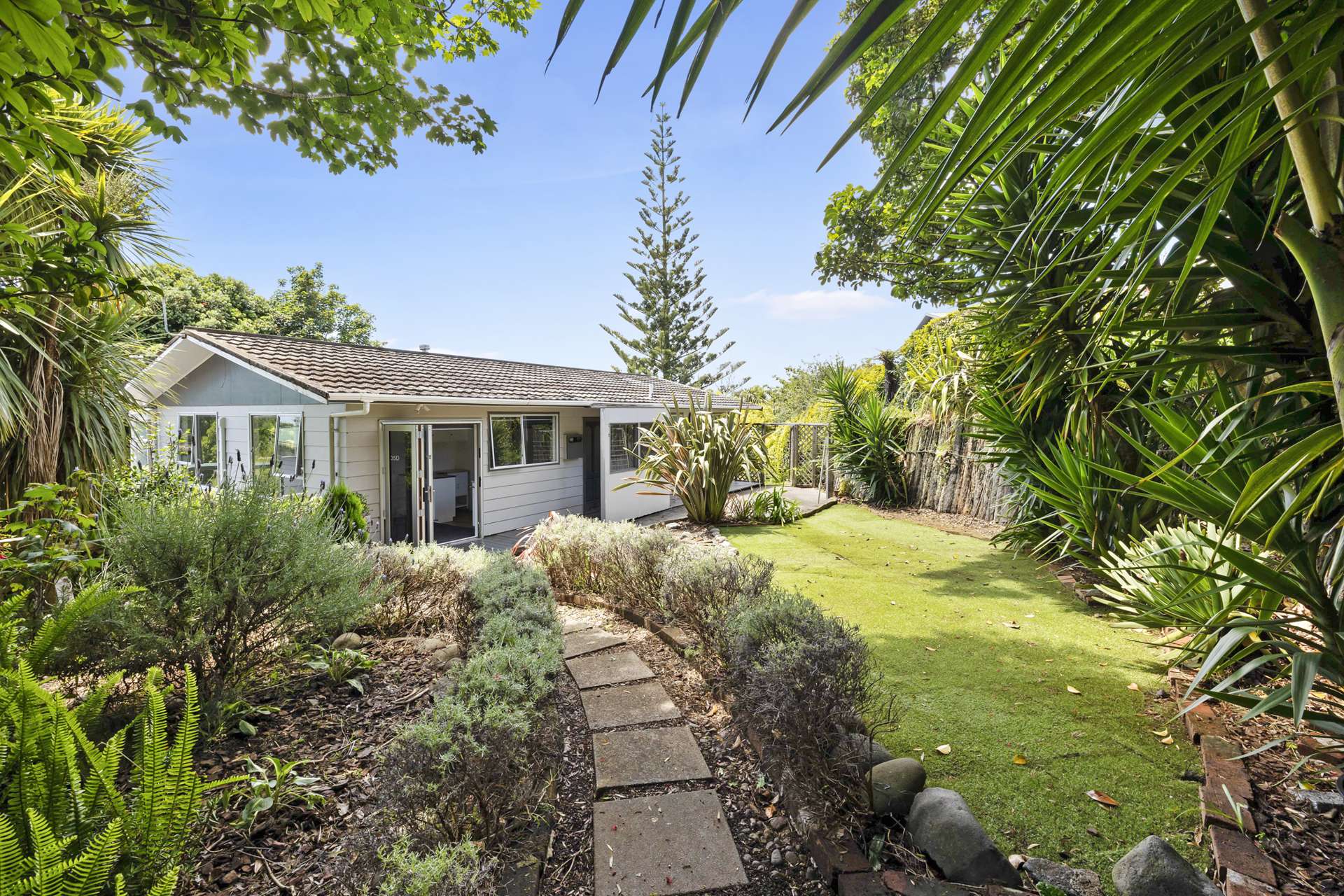 35d Clearmont Crescent Blagdon_0