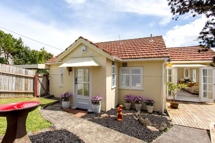 74 Clarence Road Northcote Point_16