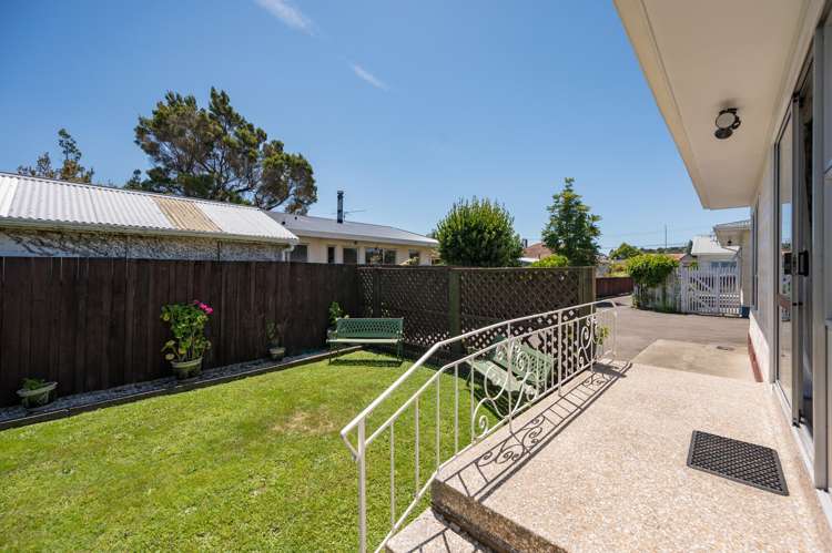 3/7 Parkers Road Tahunanui_9