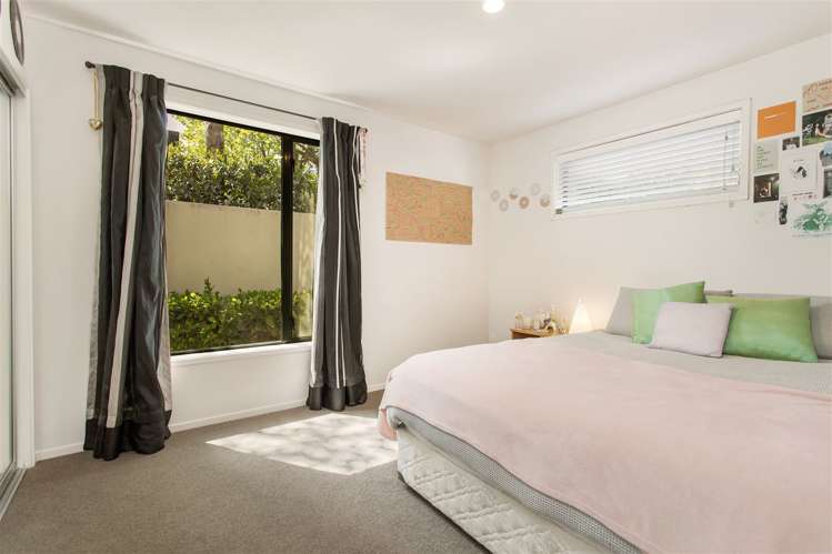 2/124 Leinster Road Merivale_15