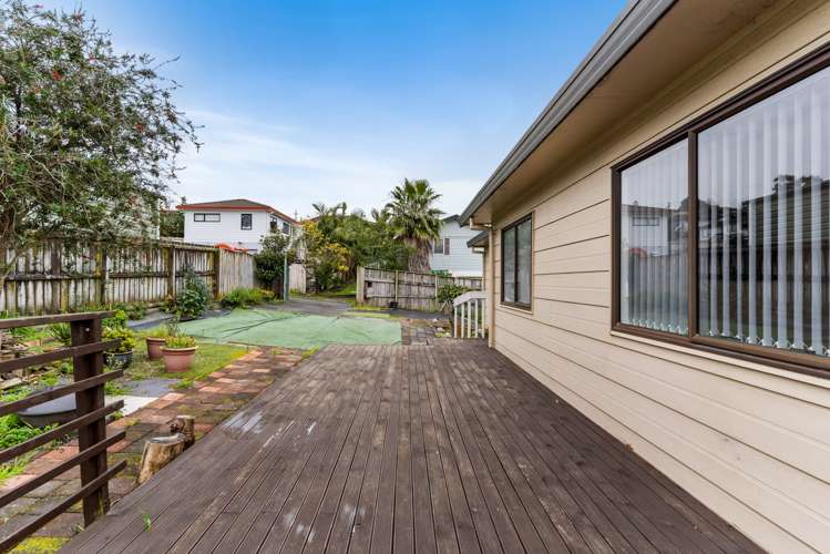 28 Faram Place Massey_12