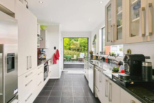 39 Nevay Road Miramar_3