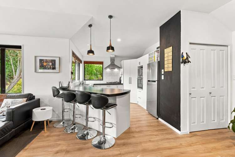 19 Faith Place_4