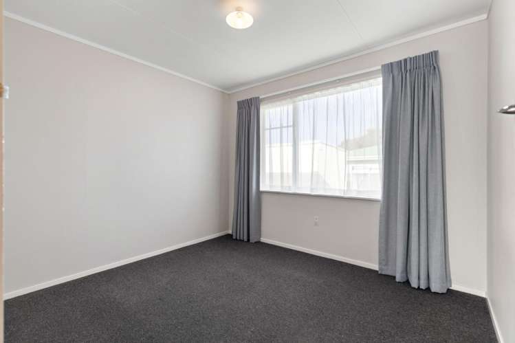  19 Blenheim Place Feilding_18