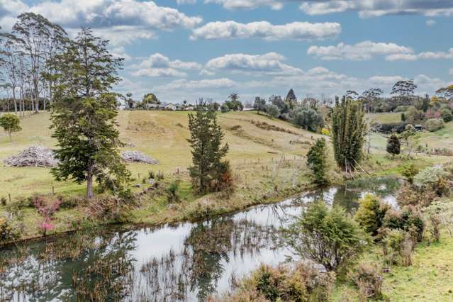 Large Block, Close to Waipapa, No Covenants