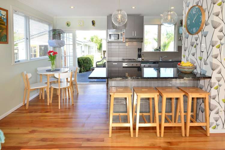 8 Murray Road Te Atatu Peninsula_5