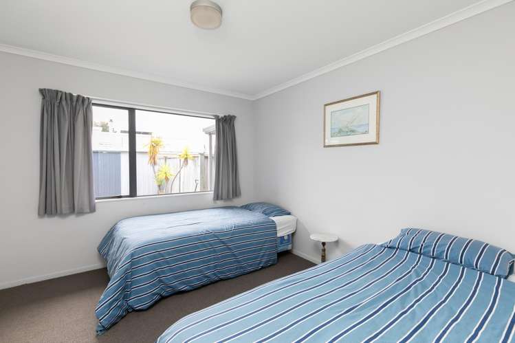 300A Park Road South Akina_8