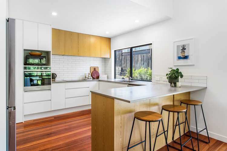 33a Luplau Crescent Cockle Bay_9