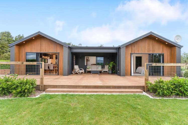 524 Perrys Road East Taratahi_19