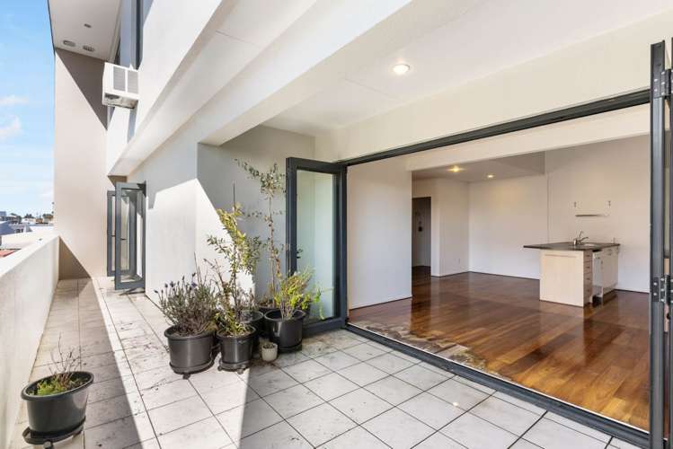 11/11 Freeman Way Manukau_16