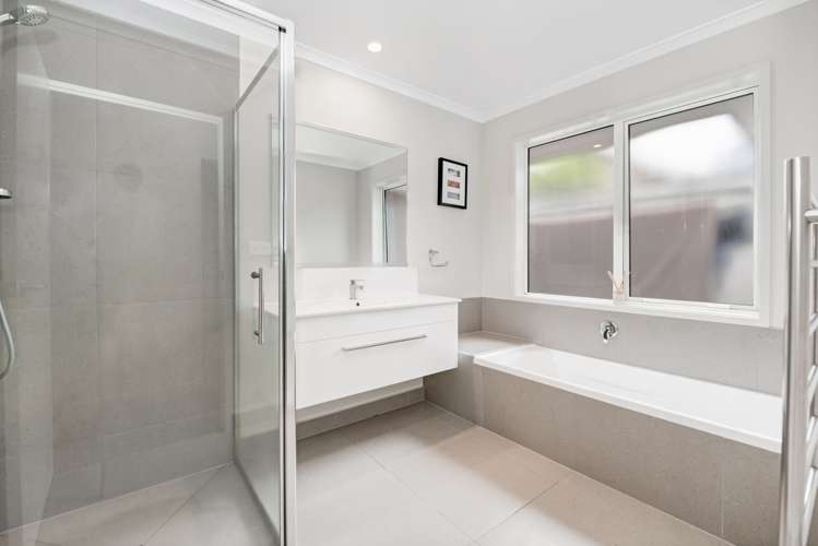 220 Harris Drive Silverdale_14