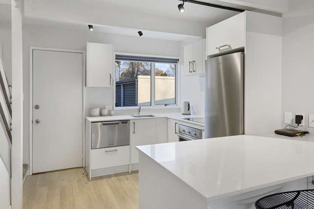 2/18 Salisbury Street Christchurch Central_4