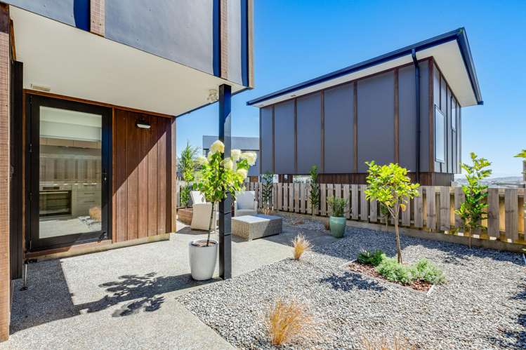 36 Astelia Way Woodridge_15