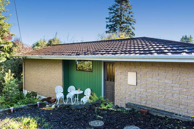 2 Allen Road Green Island_18