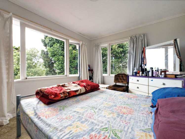 61 West Coast Road Glen Eden_12