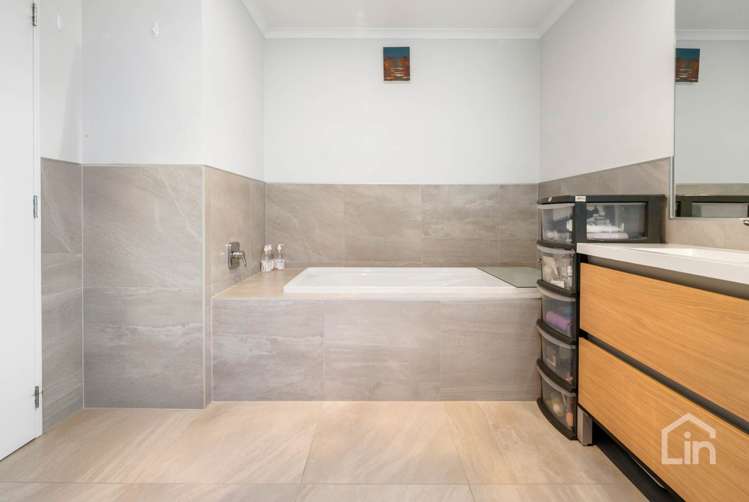 11 Orowaru Avenue Massey_8