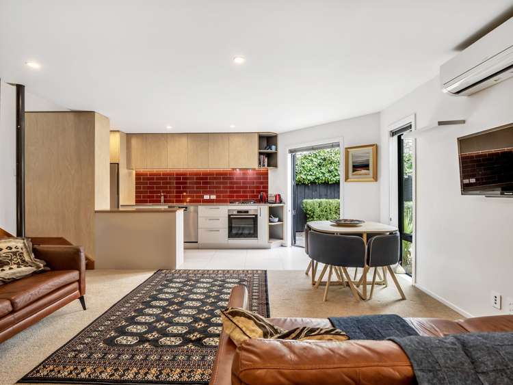 6/28 Beveridge Street_4