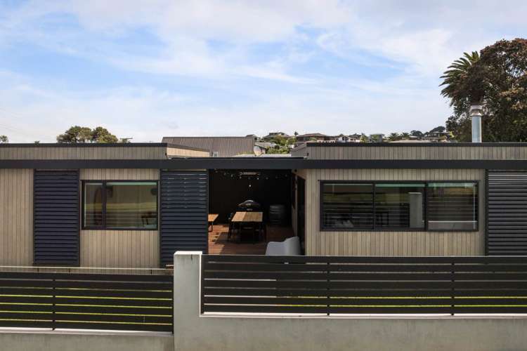 41 Beach Road Waihi Beach_34