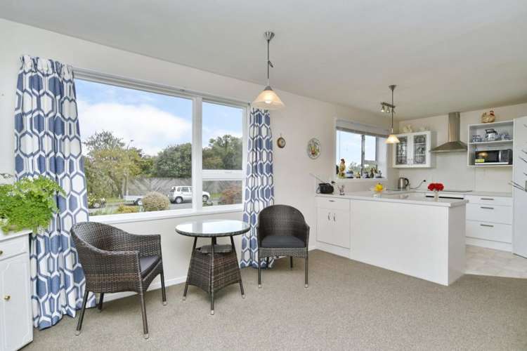 10 Seadown Crescent Amberley_7