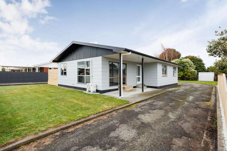 11 Fiona Crescent Feilding_19