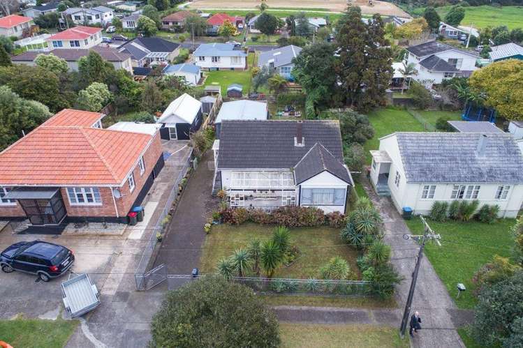 20 Renton Road Mount Albert_2
