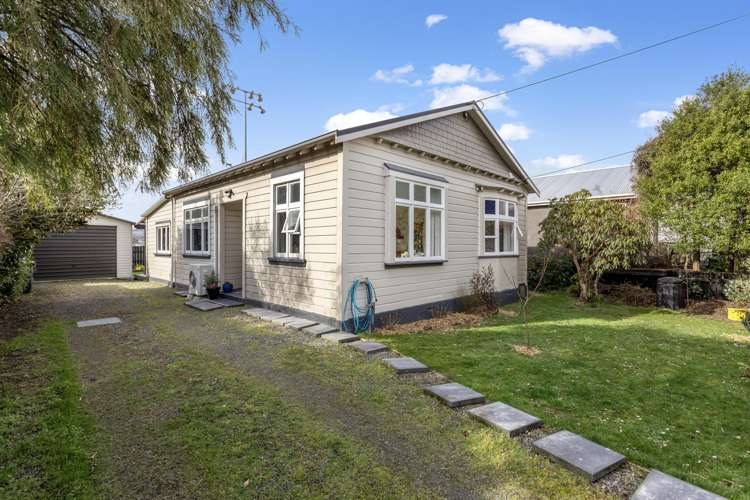169 Surrey Street St Clair_36