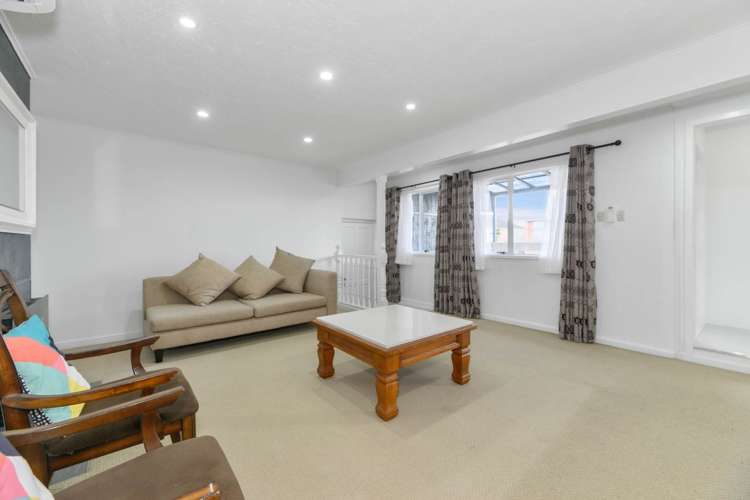 56 Freeland Avenue Mount Roskill_5