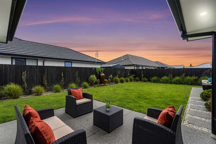 69 Southfield Drive Lincoln_12