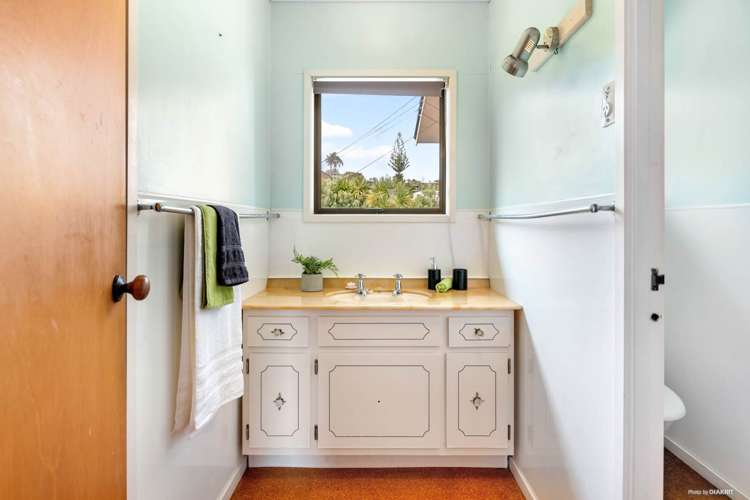 49 Duncansby Road Stanmore Bay_31