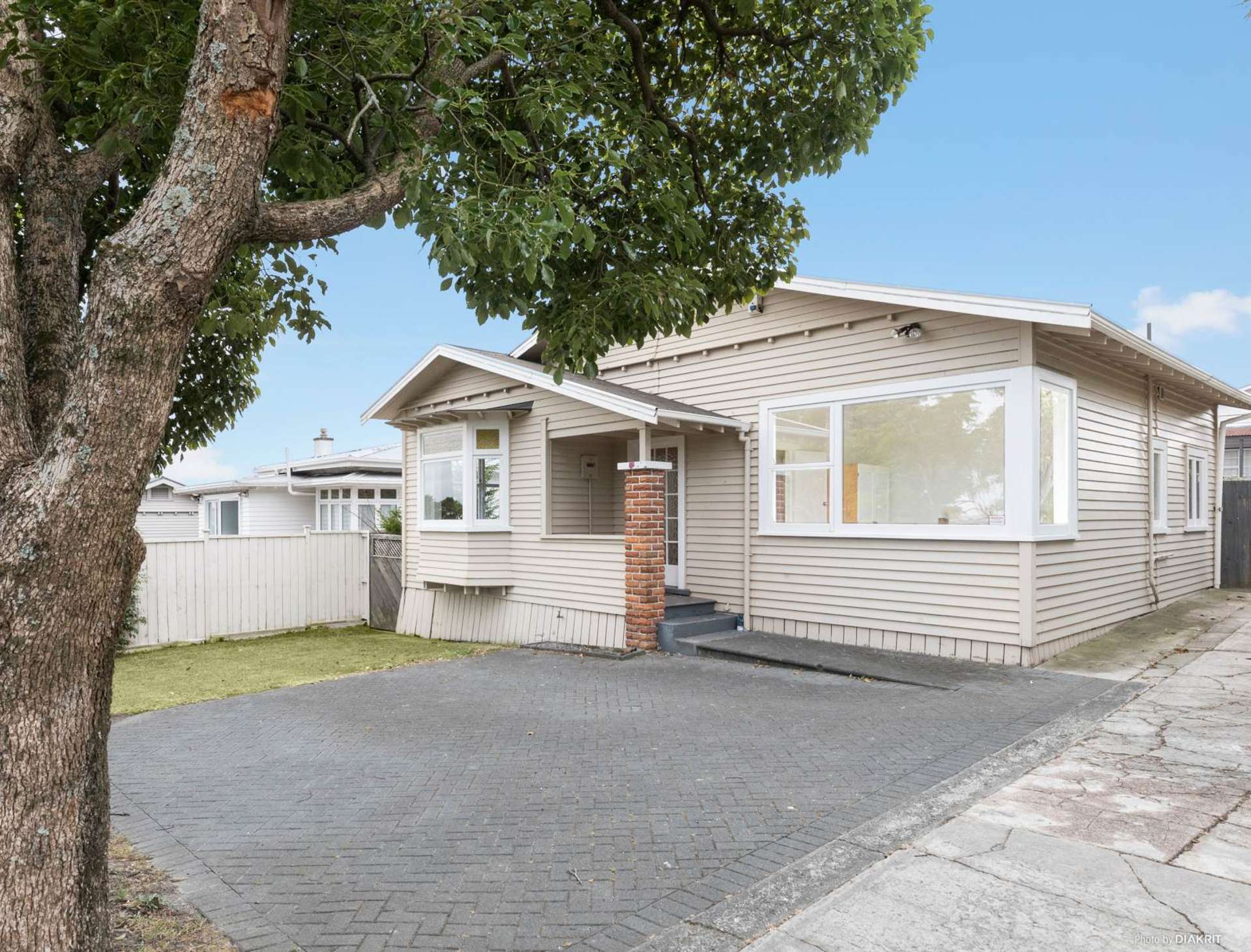 170 Carrington Road Mount Albert_0