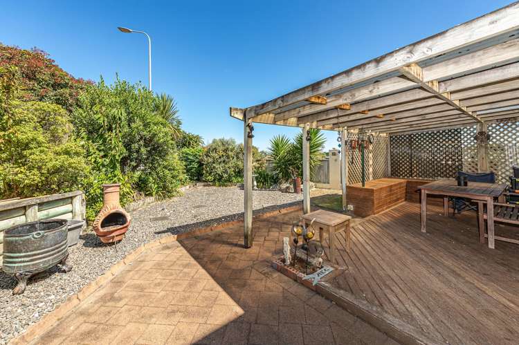 11 Gumtree Rise Otamatea_19