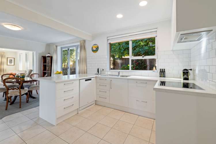 32 Fielding Crescent Farm Cove_8