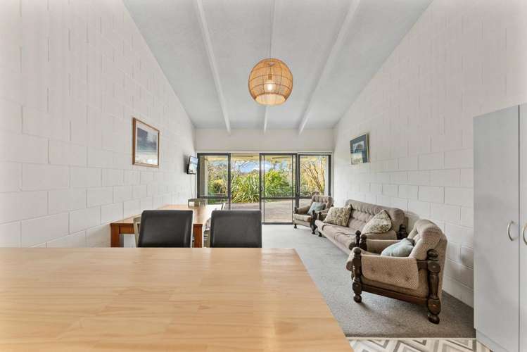 51 Wairau Road Oakura_5