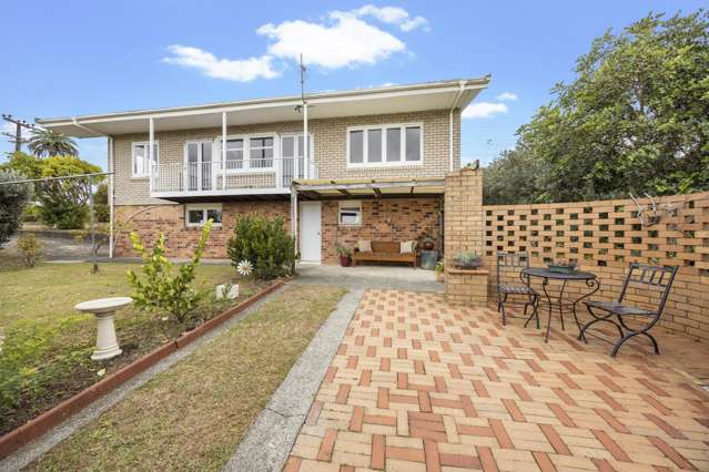 551-561 West Coast Road Oratia_3