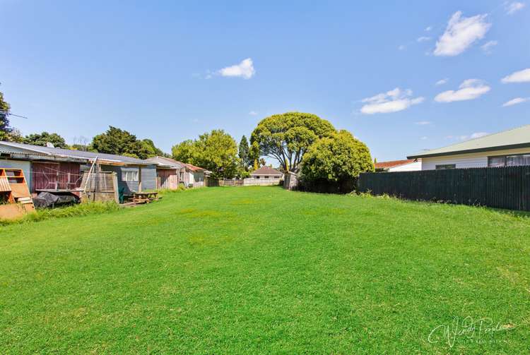 2/14 Trentham Road Papakura_12
