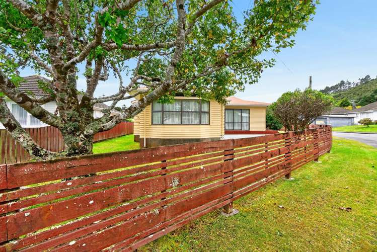 92 Peel Place Wainuiomata_21