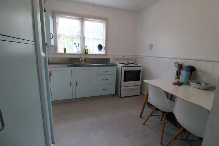 16 Central Street Matamata_7