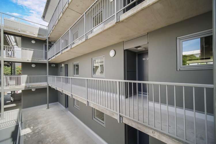 1B/28 Morning Star Place 2798_13