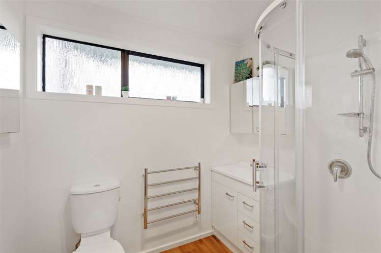 2/180 Buchanans Road Hei Hei_10