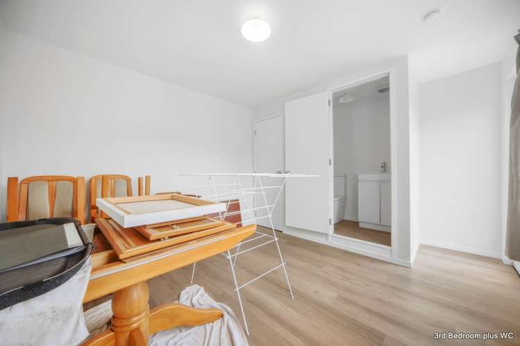 2/774 Beach Road Browns Bay_7
