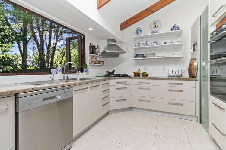 149 Atkinson Road Titirangi_3