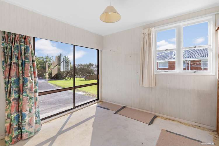 67 Chequers Avenue Glenfield_11