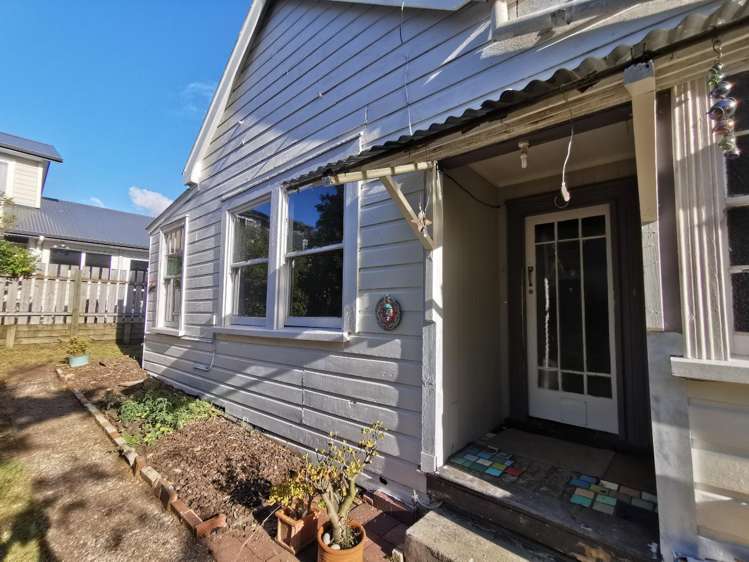 4 Stokes Road Mt Eden_1